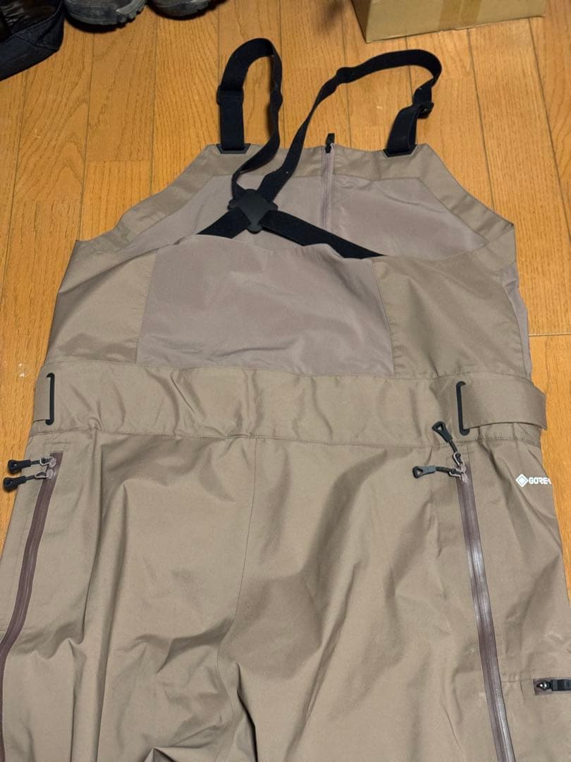 ノースフェイスGORE-TEX Powder Guide Light ビブパンツ