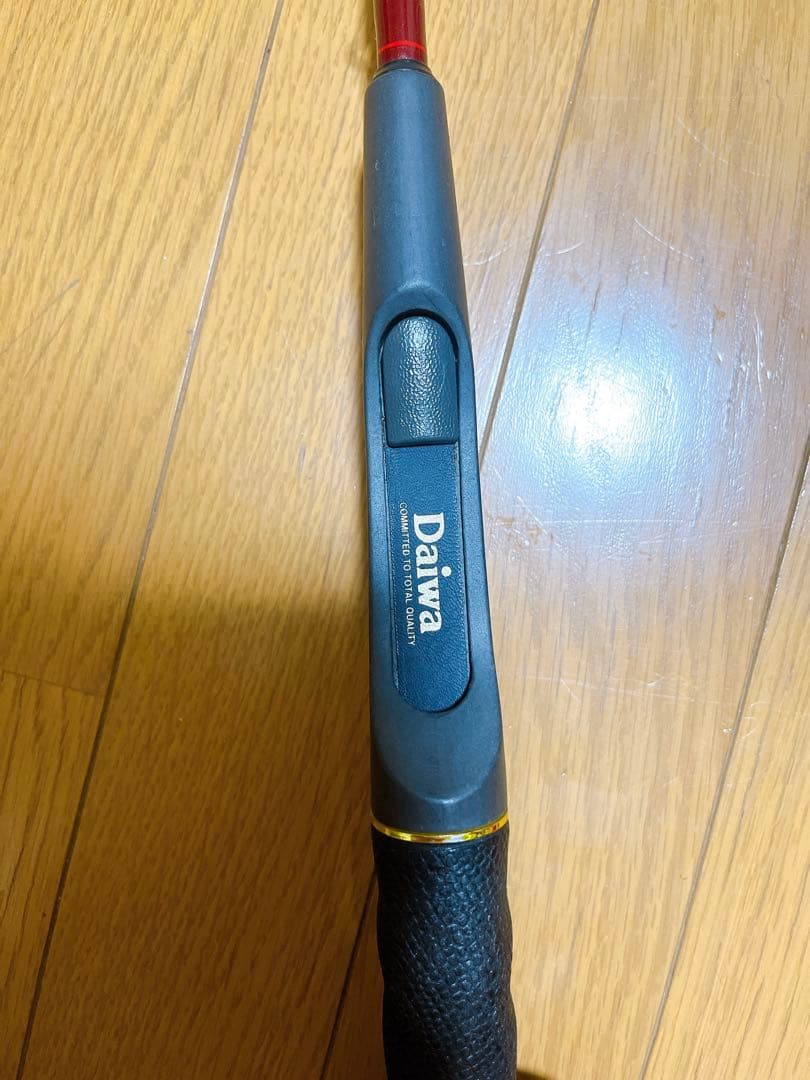 美品 オールド　ダイワ ファントムJ JCB-562MLF バスロッド