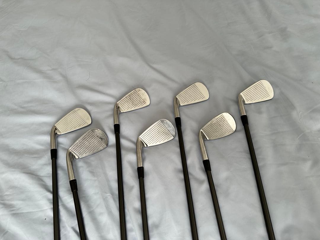 Titleist AP2 #4_ #9&P 7本　Sシャフト