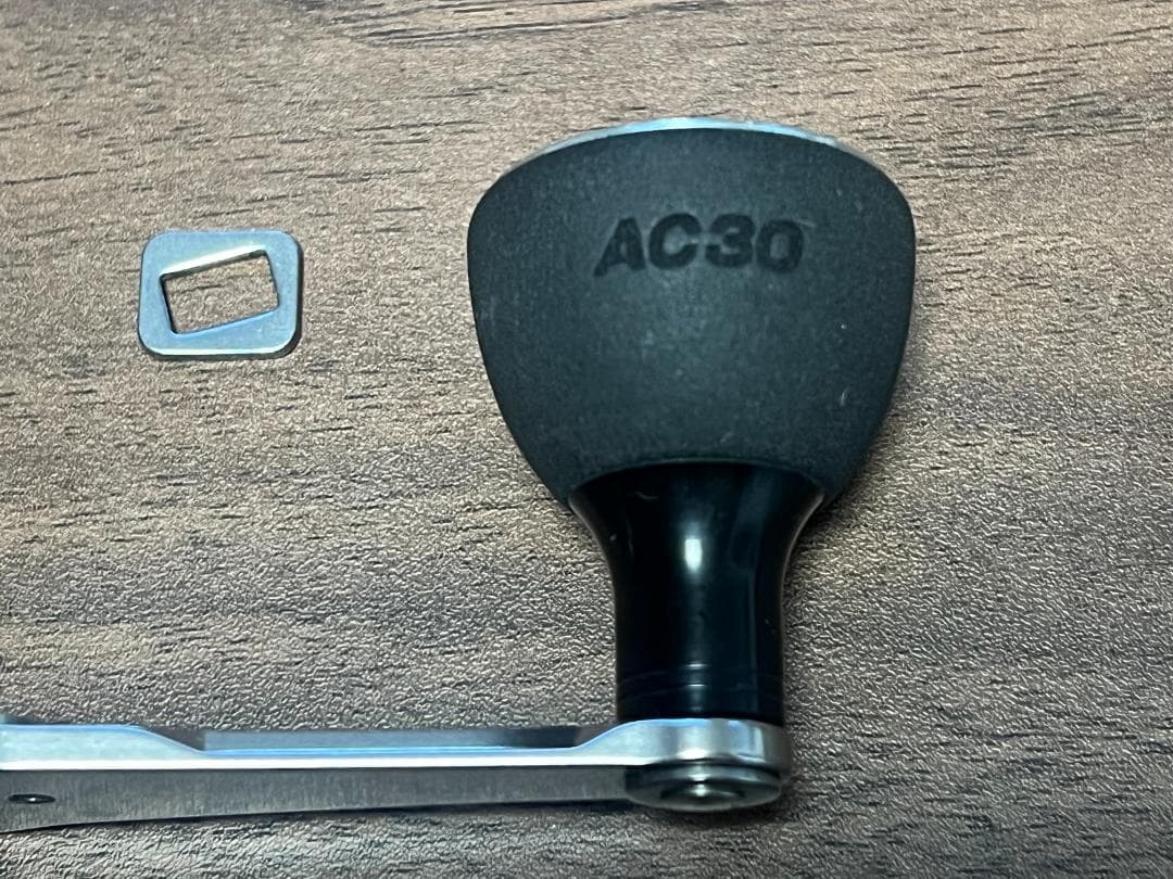 美品　SOM シマノ用　AC30 AA-L シルバー　スタジオオーシャンマーク
