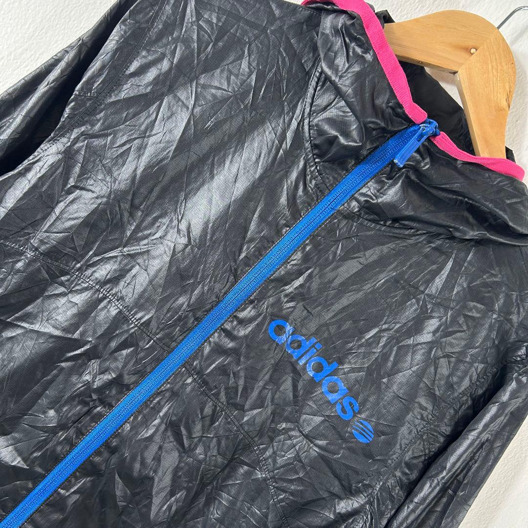 【adidas】 ヴィンテージ ナイロンパーカー ブラック 古着