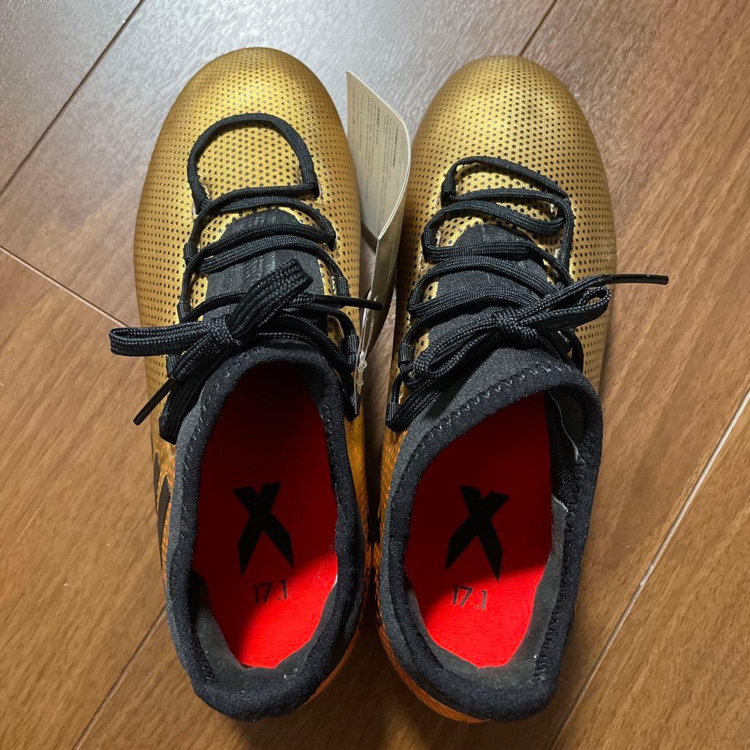 【新品】アディダス　スパイク　22センチ X 17.1FG
