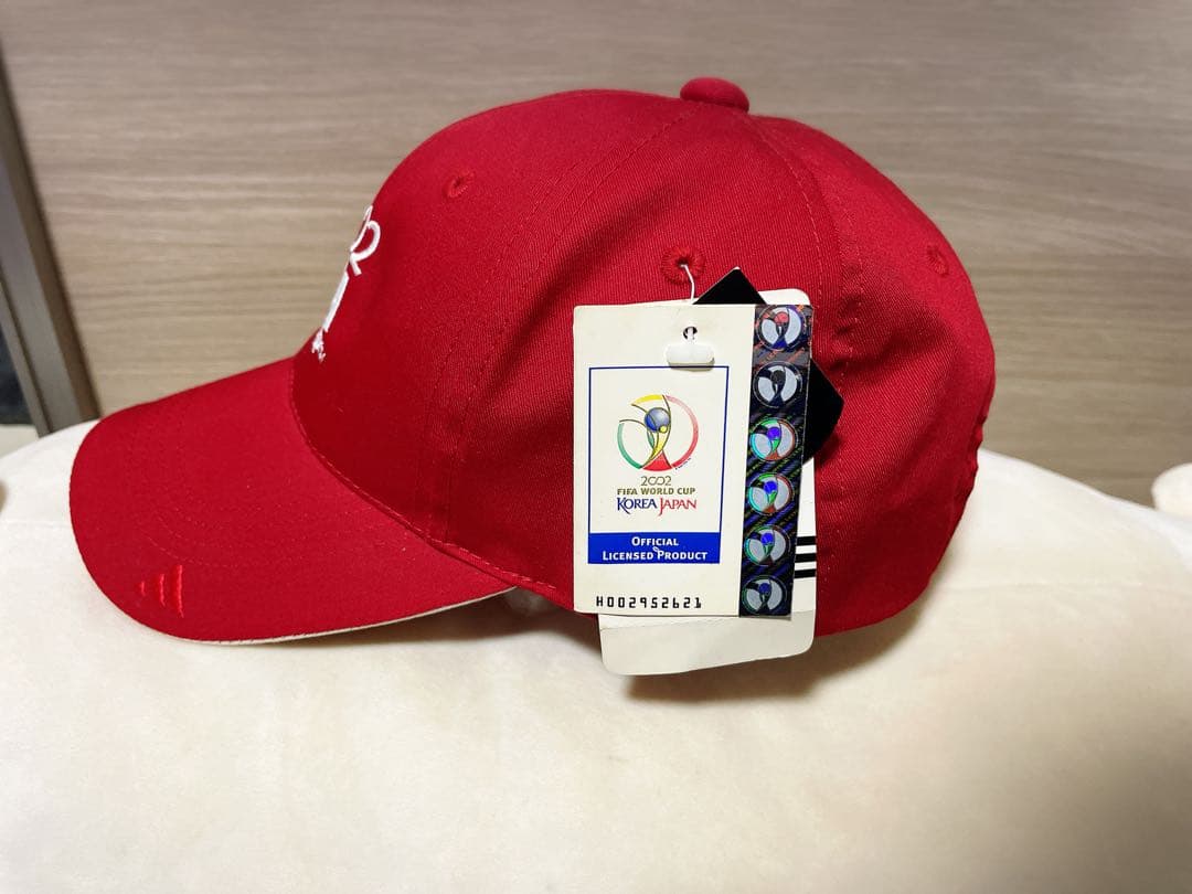 【新品タグ付き】アディダス　サッカー　FIFA　日韓　2002 キャップ