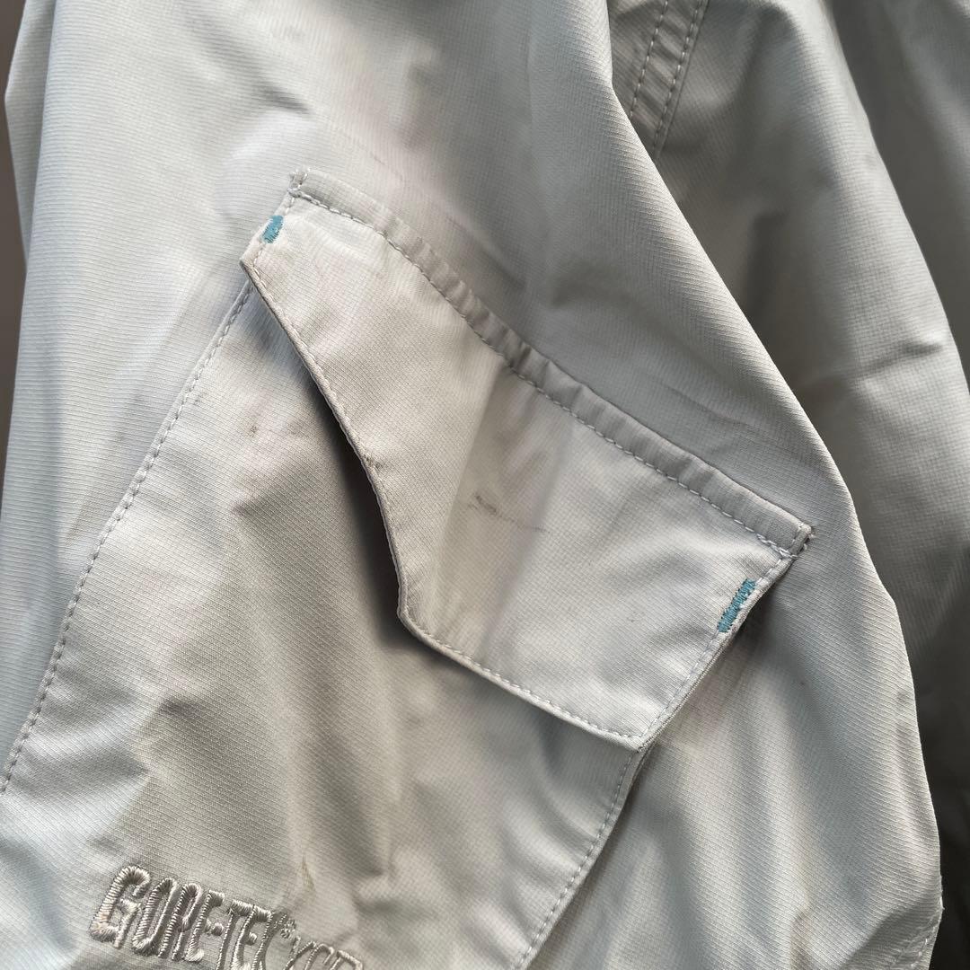 GORE-TEX aquolla フード付きジャケット グレー