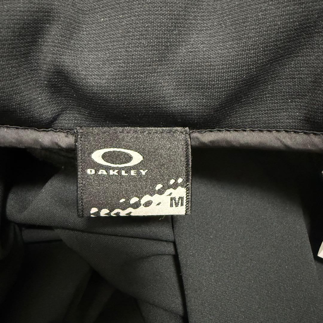 超美品 OAKLEY オークリー 中綿切替 ゴルフウェア ジャケット M