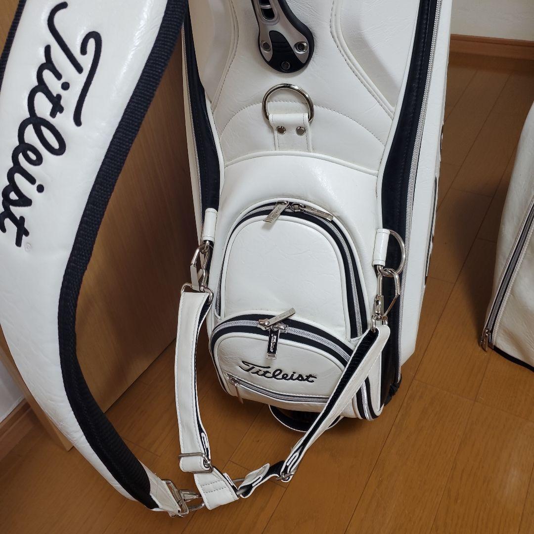 Titleist キャディバッグ 　高級　3点式ベルト　ゴルフバッグ