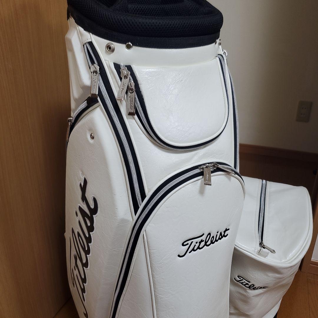 Titleist キャディバッグ 　高級　3点式ベルト　ゴルフバッグ