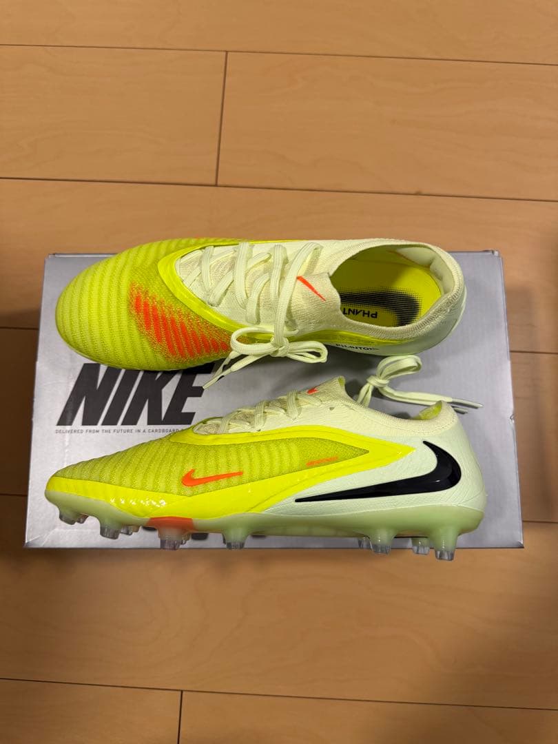 【未使用】Nike ファントム 6 LOW エリート AG-PRO