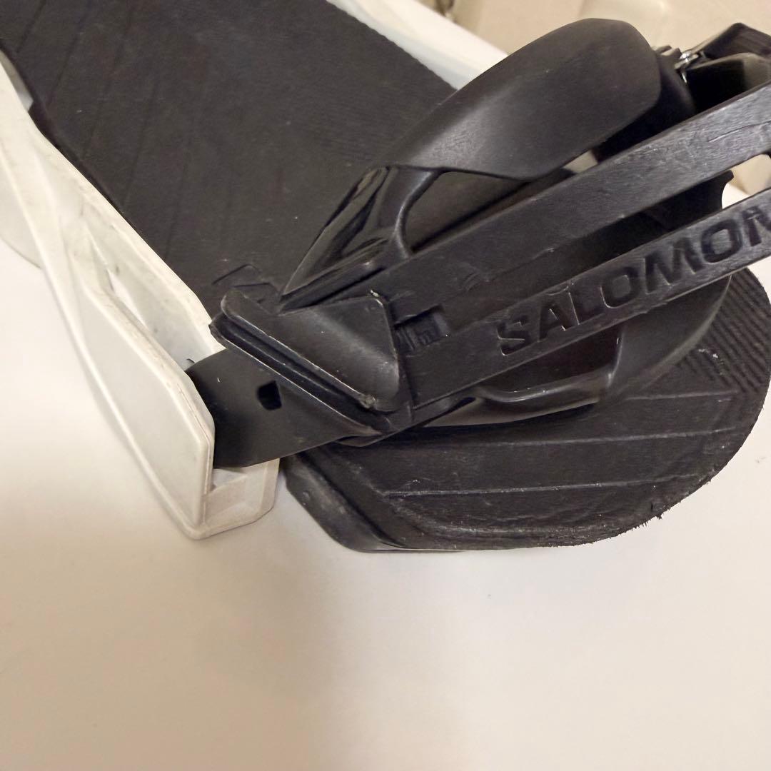 SALOMON RHYTHM Mサイズ　スノーボード　ビンディング ホワイト