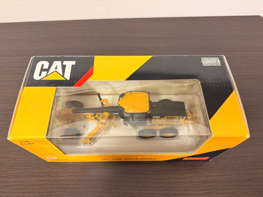 ノースコット 1/50 CAT 140M モーターグレーダー