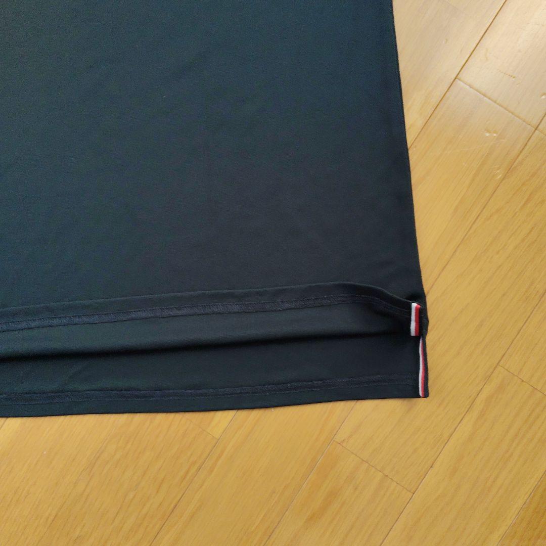   紺色シャツと白スカートセット