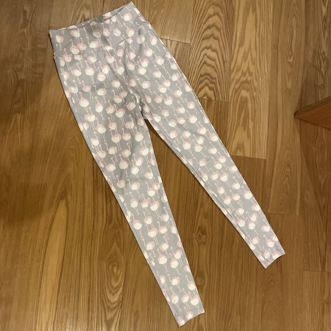 値下げ【LITHEEリジー】ヨガウェア　レギンス　フラミンゴ柄 14300円