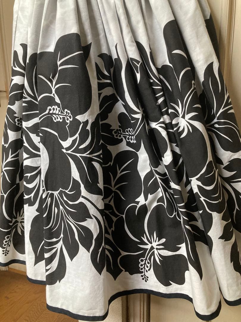 ♪パウスカート&Tシャツ&ロングネックレスset♪