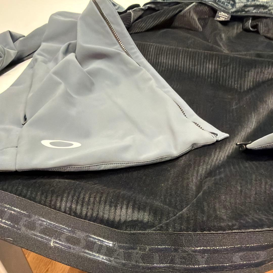 Oakley ジャージ上下セット グレー・黒