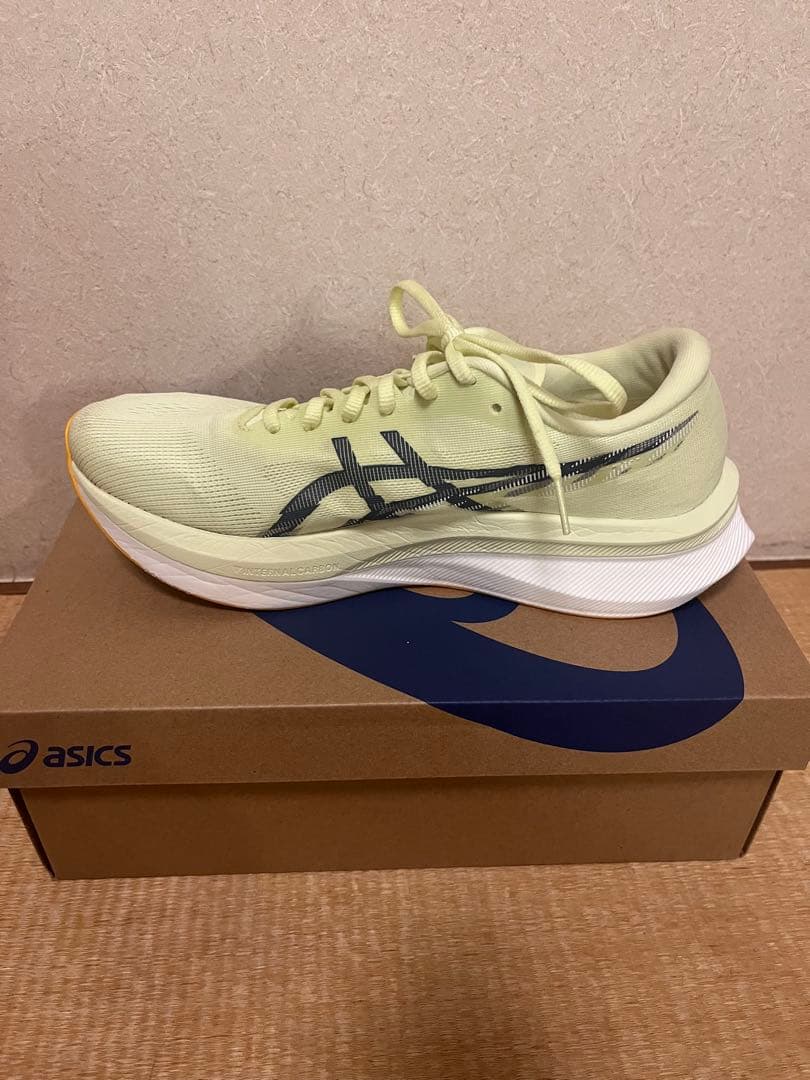 アシックス　マジックスピード4 27.5