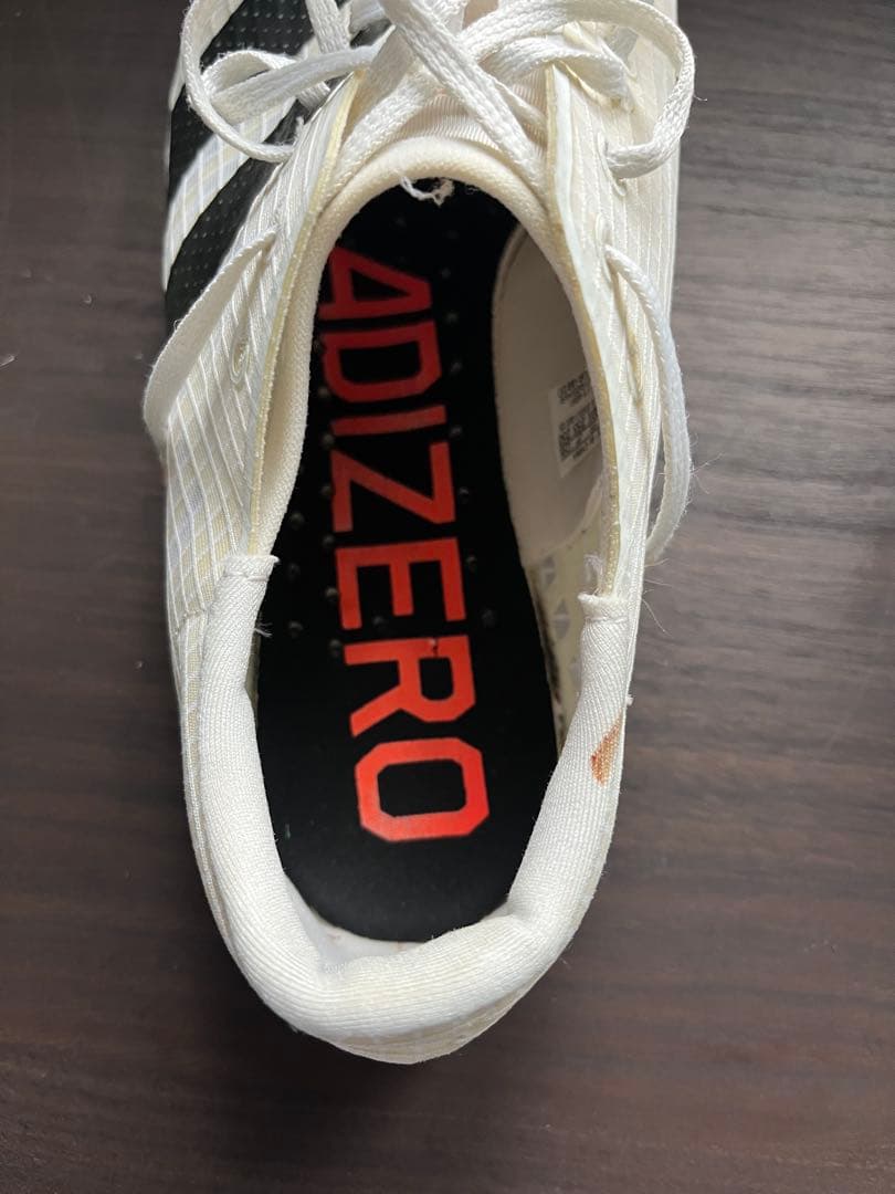 期間限定2000円オフ　adidas ADIZERO フィネス　25.５センチ