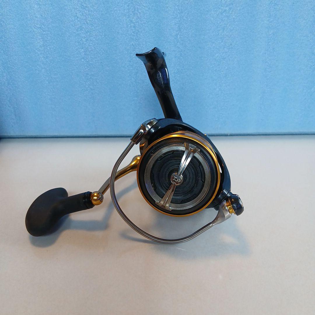 Daiwa Legalis LT 4000D-CXH スピニングリール