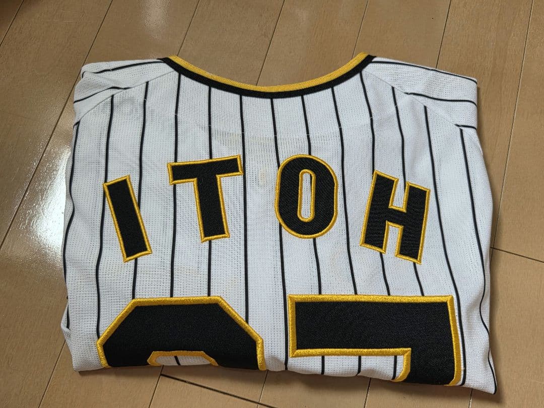 阪神タイガース 伊藤将司 27 ユニフォーム