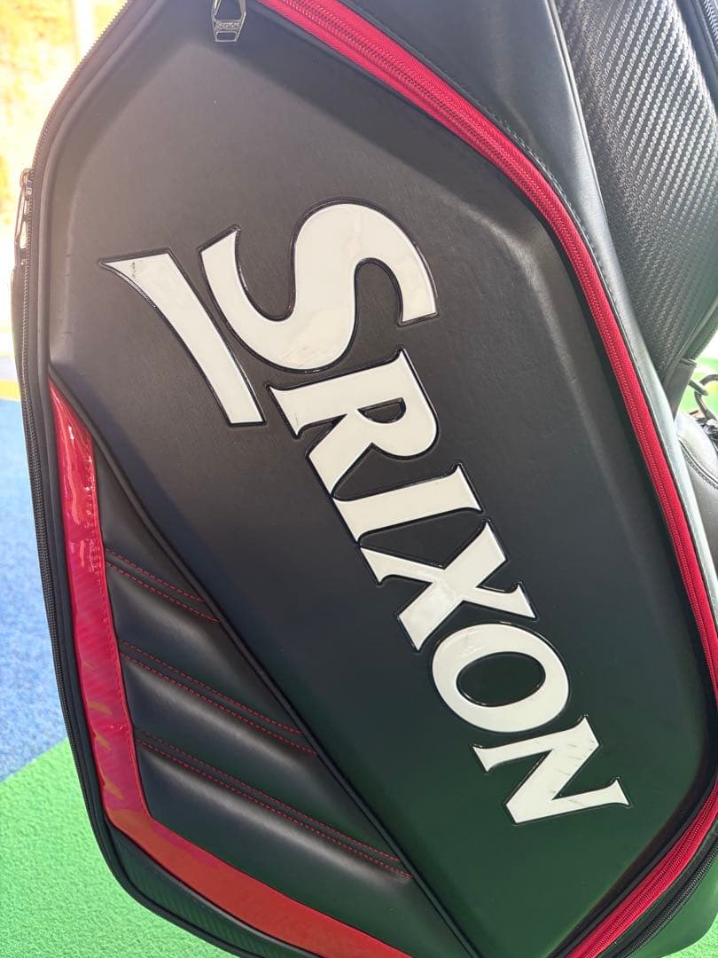 スリクソン　SRIXON キャディバッグ　9.5インチ