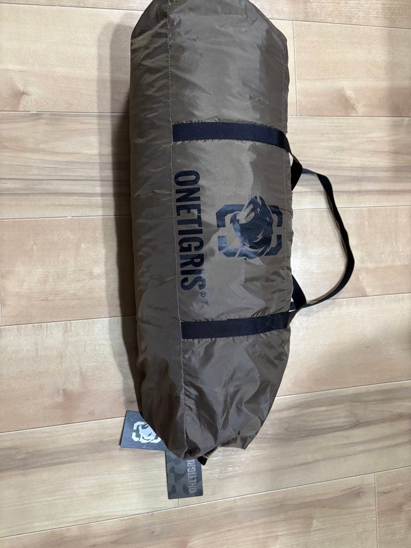 【廃盤品　美品】ONE TIGRIS ROC SHILD(タープテント）