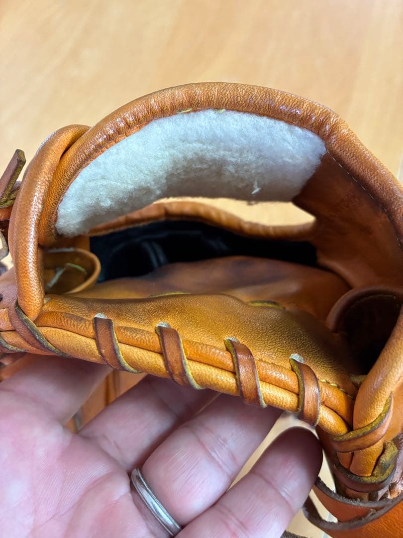 Wilson 硬式グローブ　内野用