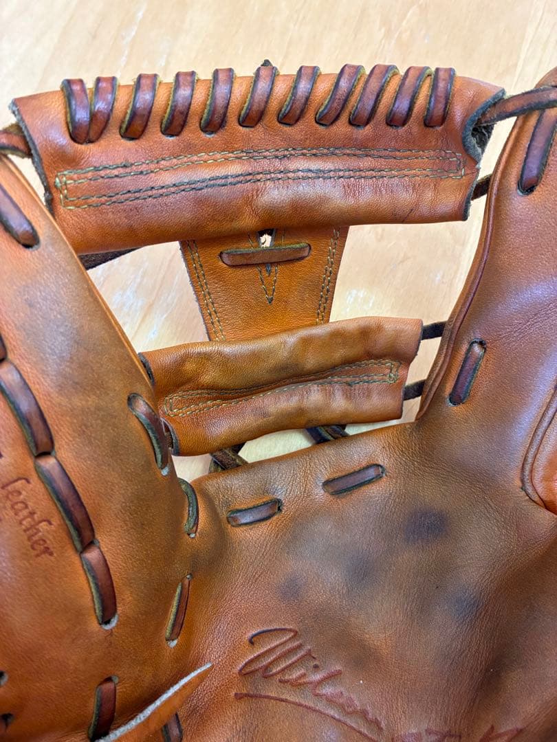 Wilson 硬式グローブ　内野用
