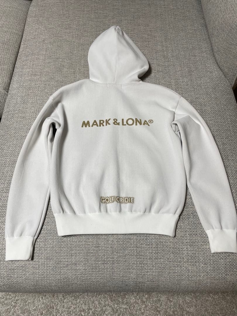 MARK & LONA ホワイトレディースパーカー スカルデザイン