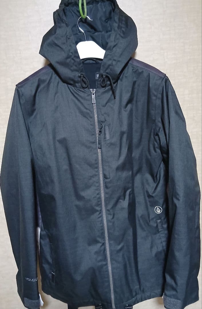 限定品　VOLCOM　上下セット　ビブパンツ