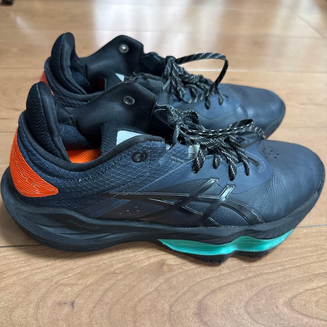 ASICS × ballaholic NOVA SURGE LOW