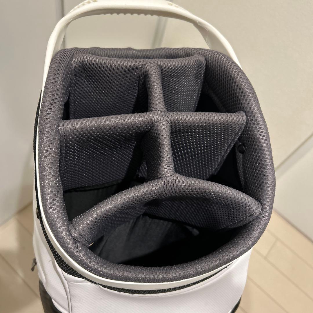美品！アディダス ゴルフ BG329 キャディバッグ 9.5型 3.4kg