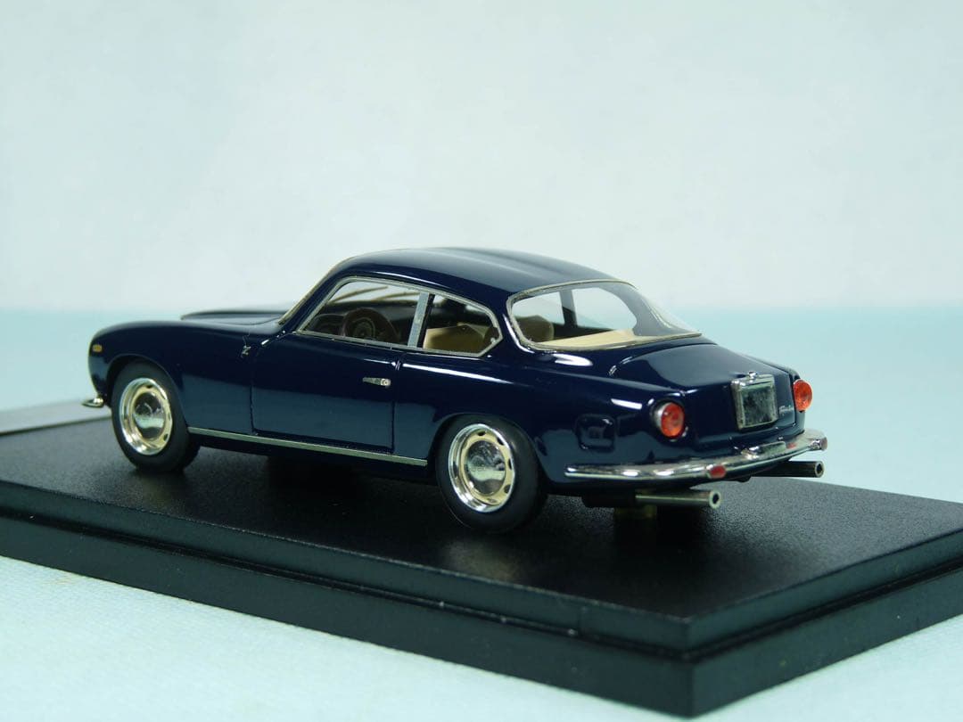 ＢＢＲ　ランチア　フラミニア　スペルスポルト　１９６０年　ダークブルー