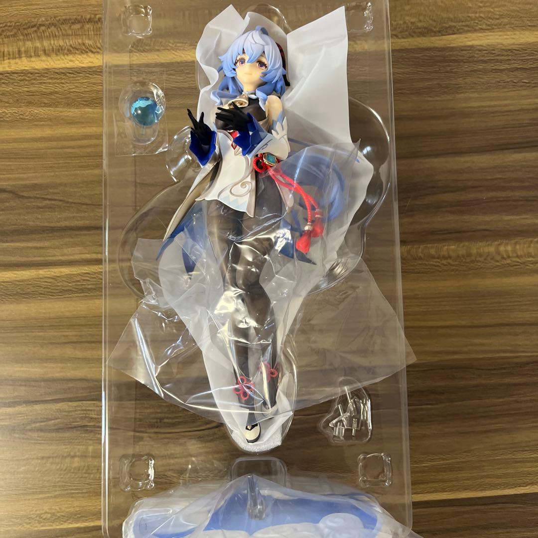 甘雨 フィギュア 循々守月 Ver. APEX 原神【開封品】