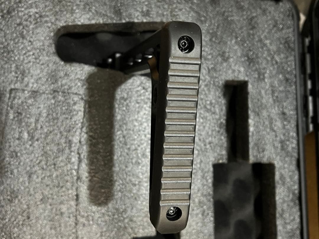 未使用　SIG MCX フォールディングストック SALVO bk 黒