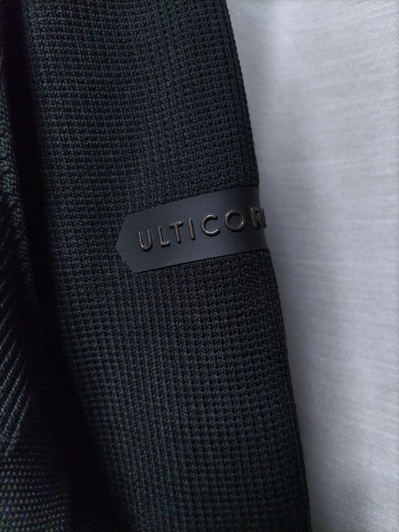 新品　ブリヂストン　ulticore　セーター　黒