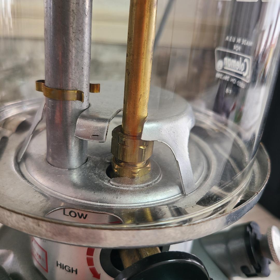 Coleman コールマン ランタン282 Unleaded 1 ハードケース付