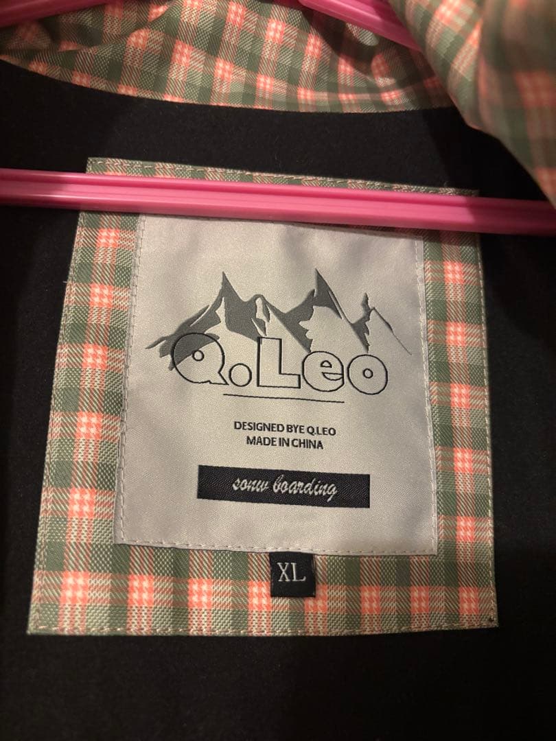 Q.Leo スノボウェア