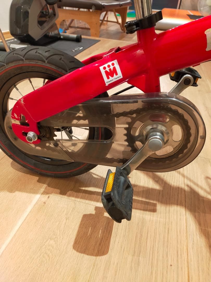 へんしんバイク 12インチ Henshin Bikeレッド スタンド付
