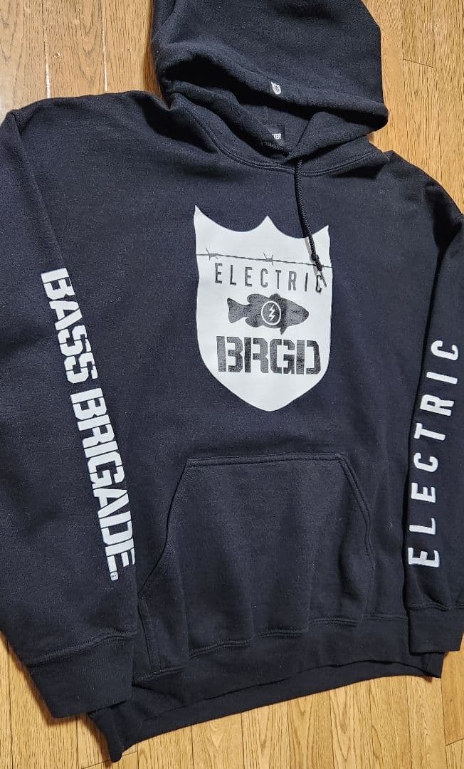 BASS BRIGADE×ELECTRIC スウェット パーカー ブラック L
