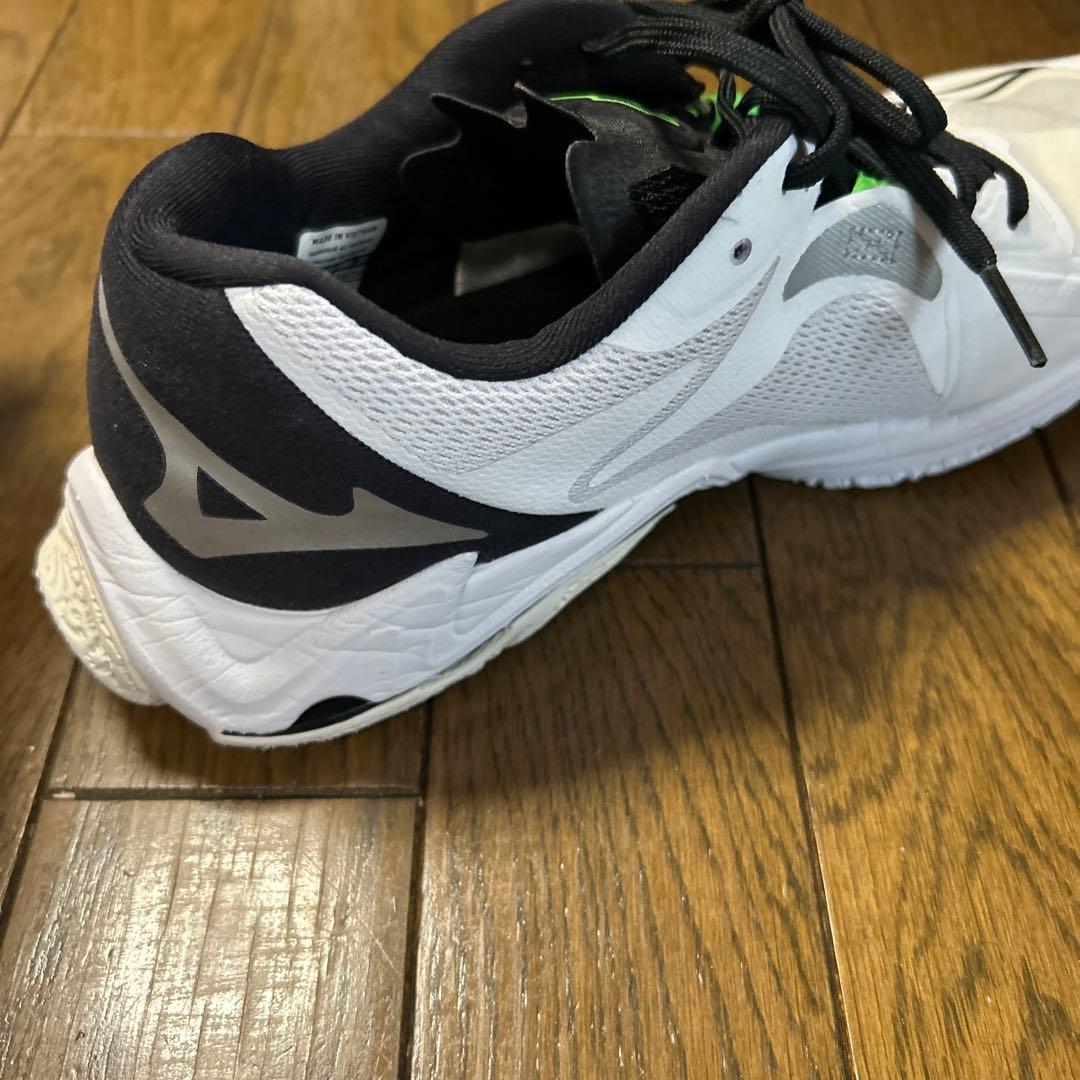 Mizuno バレーボール　ウエーブライトニング Z8 WIDE 27cm