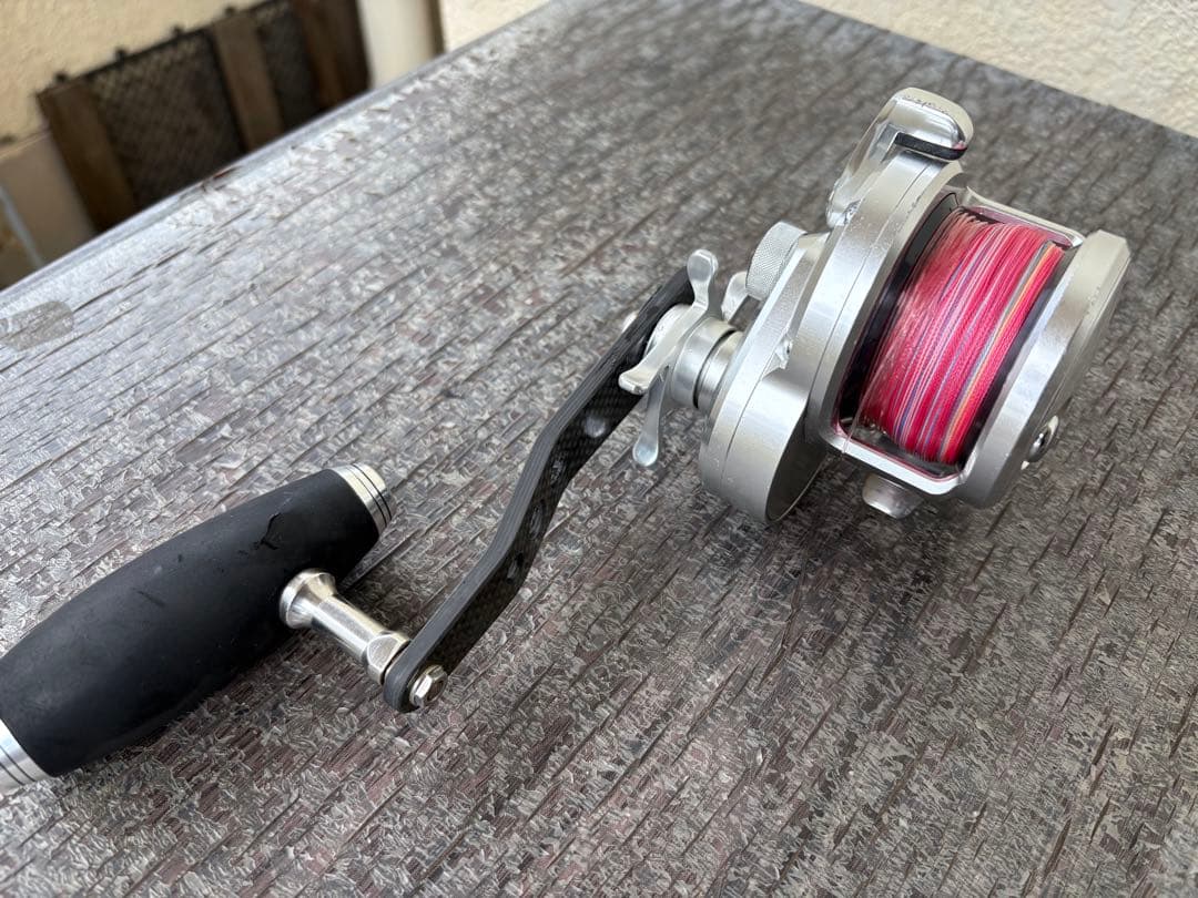 SHIMANO OCEA JIGGER 2000NRHG ジギング