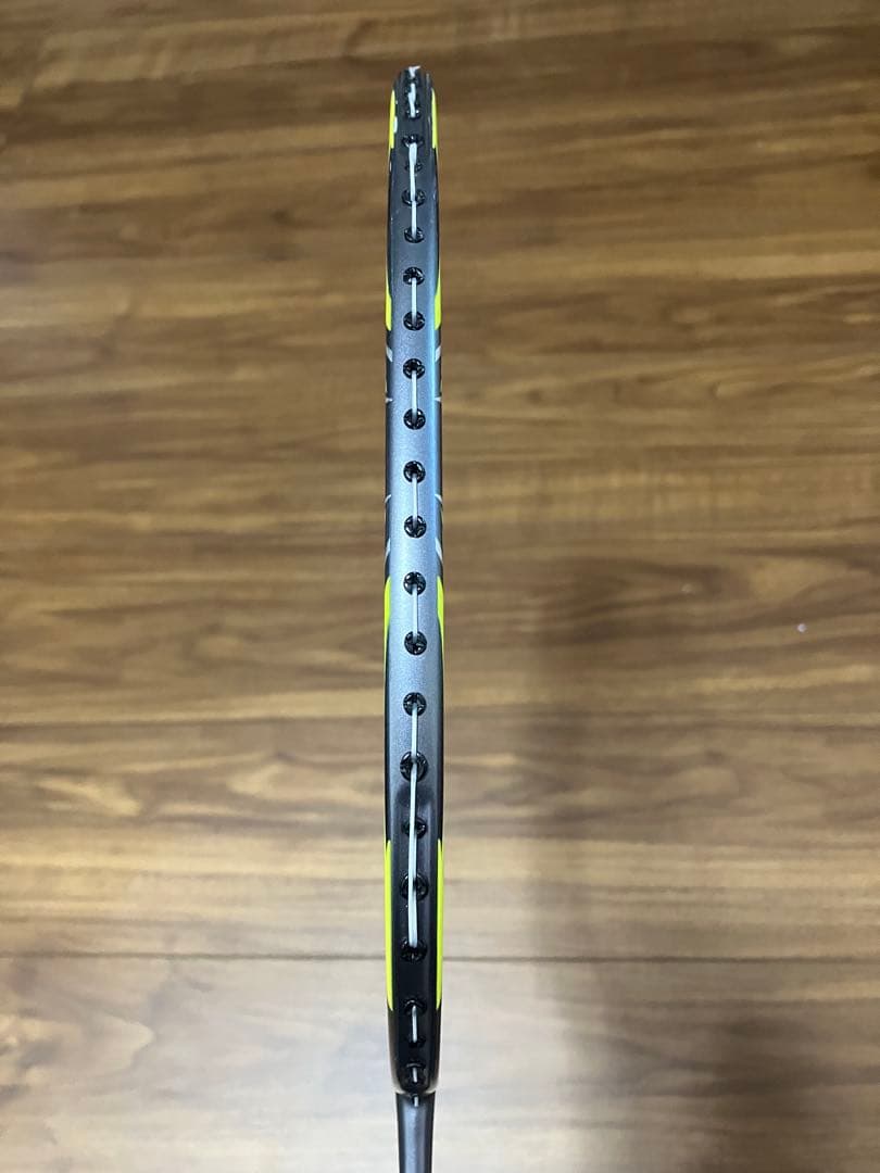 YONEX ArcSaber 7 Pro ブラック/イエロー 4U5G