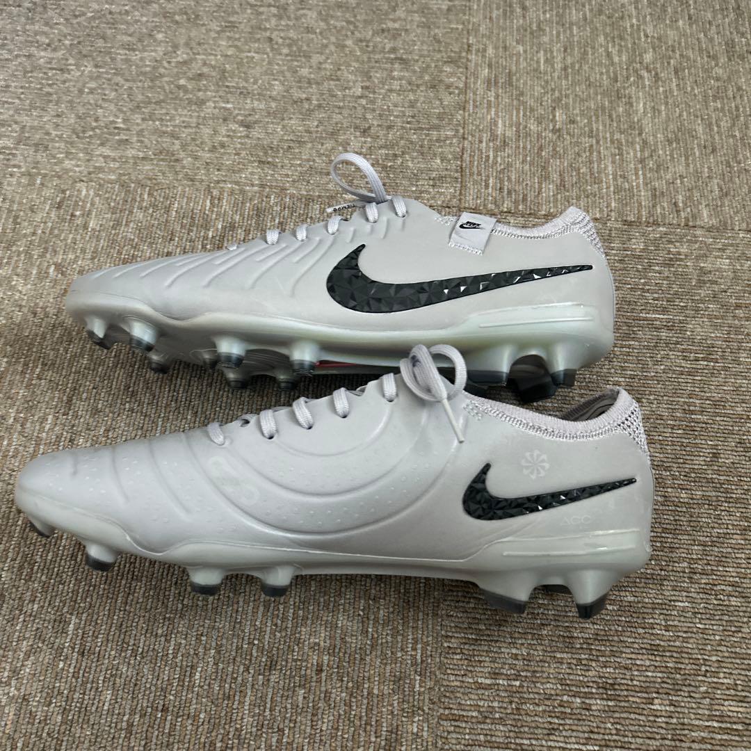 即日発送可能　NIKEティエンポレジェンド10 fg 28.0cm