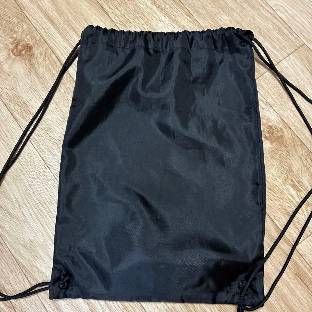 BALENCIAGA ブラック ドローストリングバッグ
