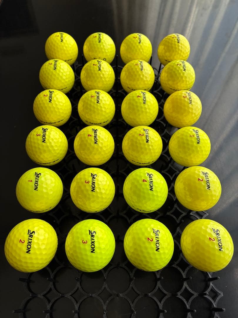 新品に近い　送料込み　SRIXON Z-STAR XV ロストボール24個
