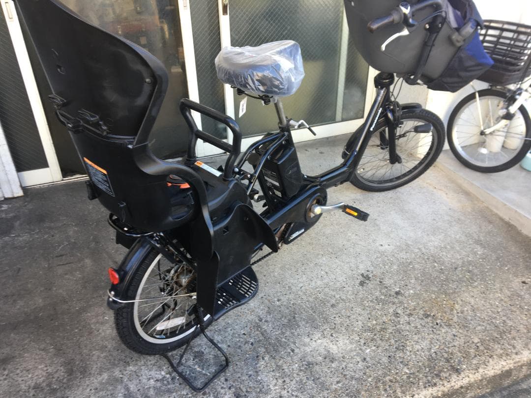 地域限定送料無料　ギュットミニ　13,2AH　三人乗り　黒　神戸市　電動自転車