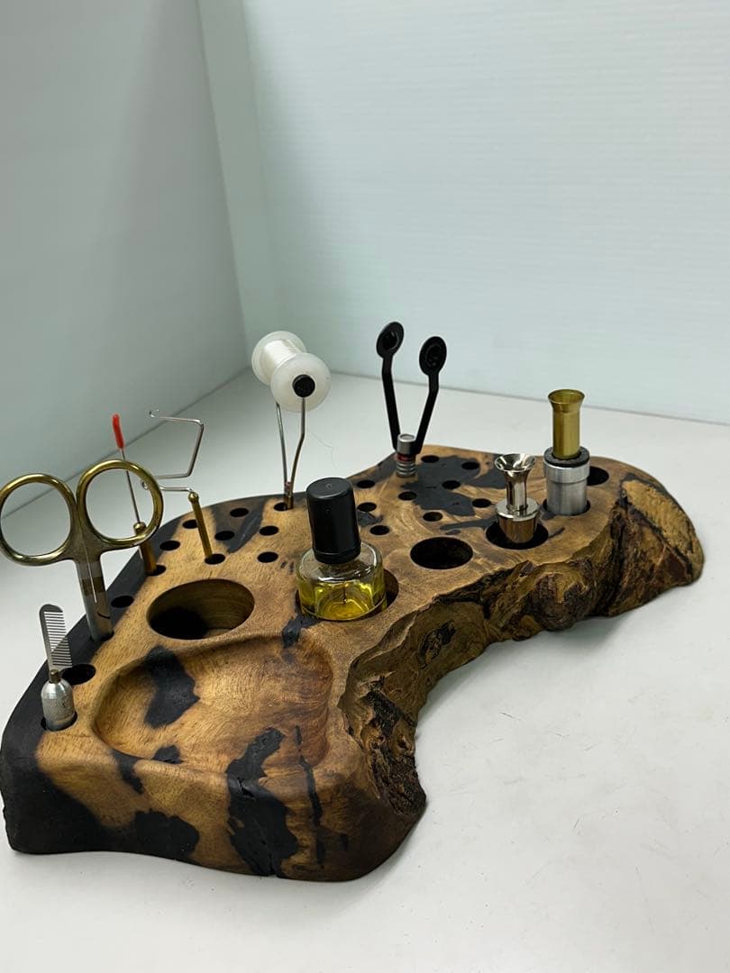特大黒柿のフライタイイング用ツールスタンド