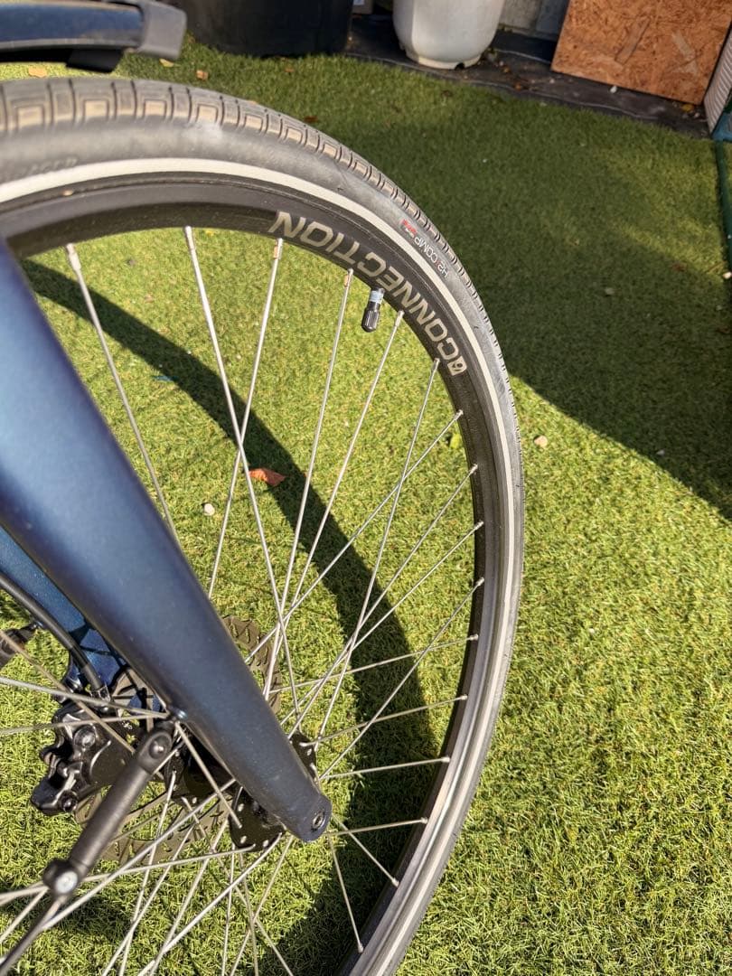 Trek 電動アシスト自転車 ダークブルー