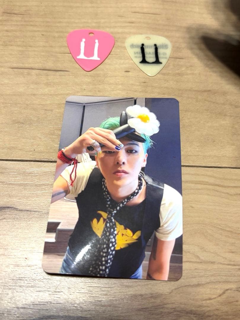 G-DRAGON ジードラゴン ペンライト GD ジヨン ピックピン 金テープ