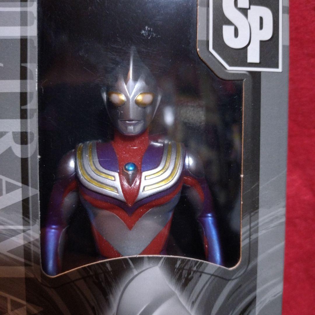 ウルトラマンティガ メタリックVer. フィギュア イベント限定ソフビ.他２体