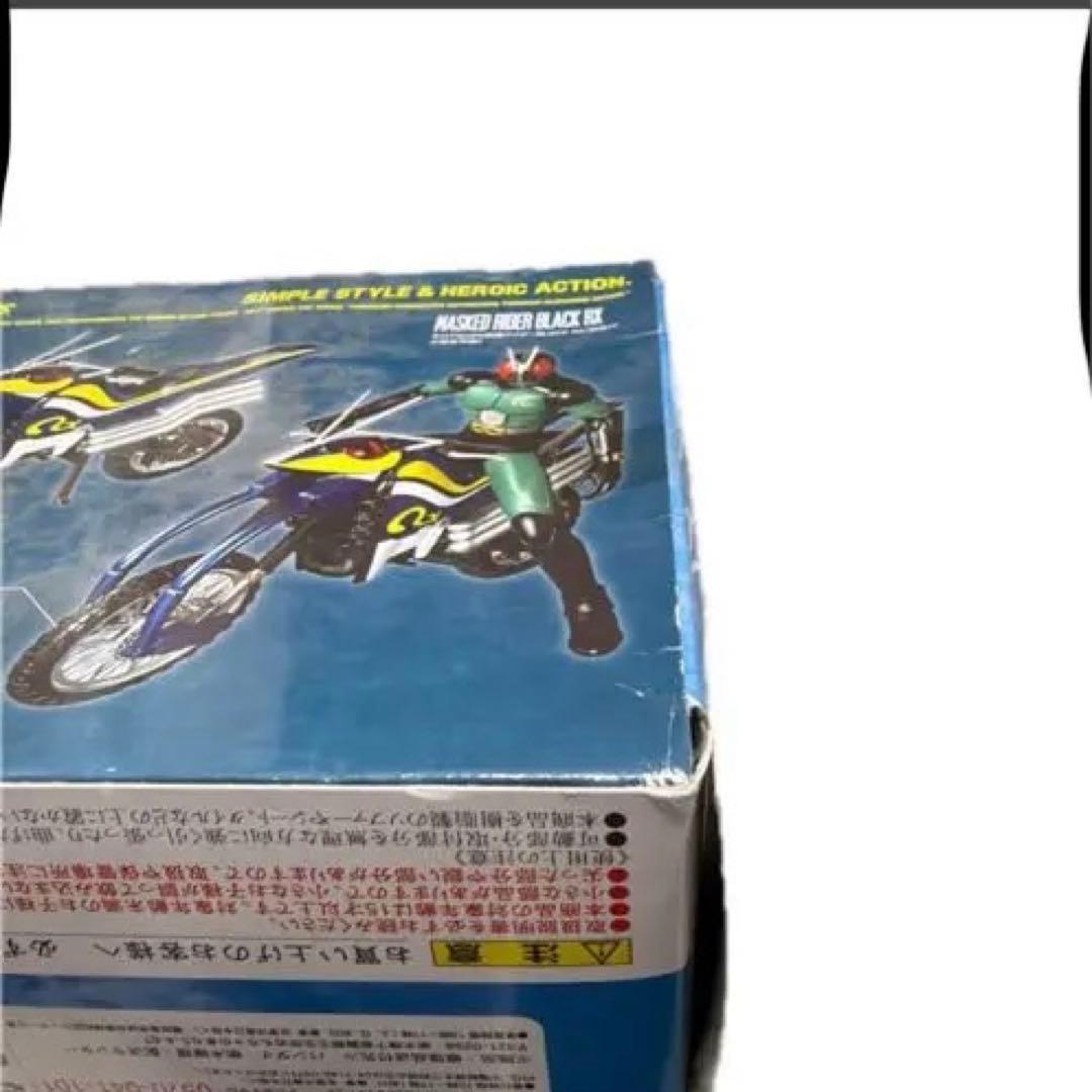 S.H.Figuarts アクロバッター・ 仮面ライダーBLACK RXバンダイ